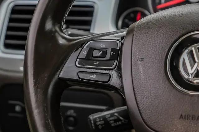 2017 Volkswagen Touareg V6 Executive