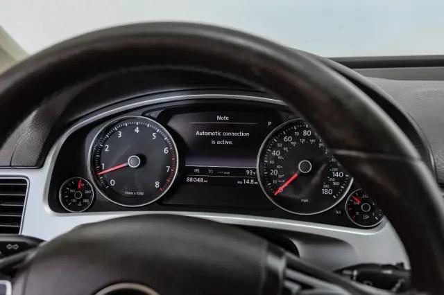 2017 Volkswagen Touareg V6 Executive