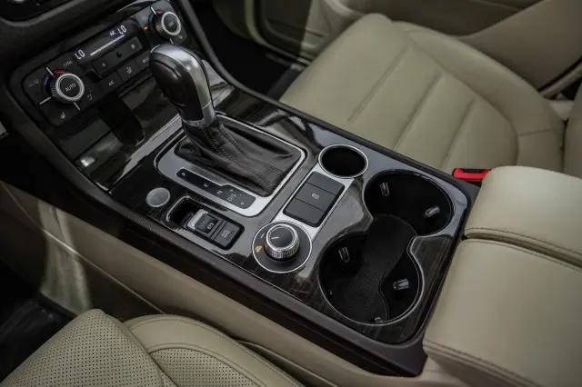 2017 Volkswagen Touareg V6 Executive