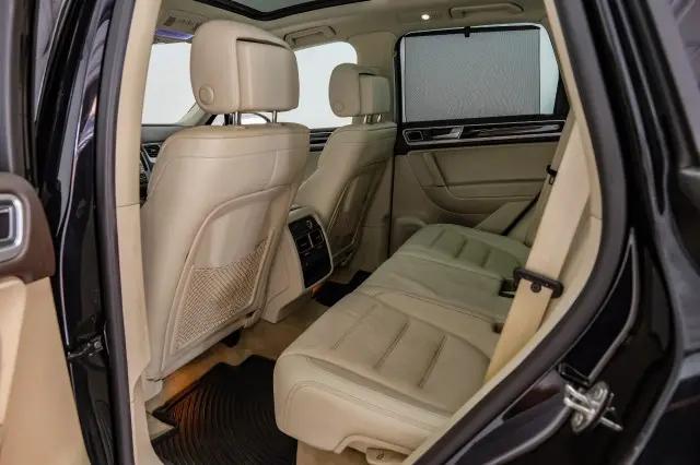 2017 Volkswagen Touareg V6 Executive