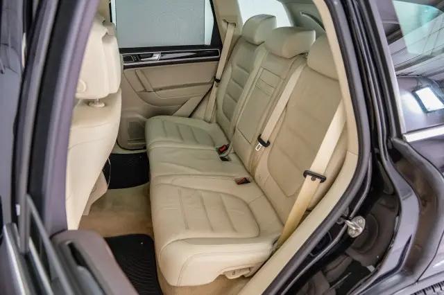 2017 Volkswagen Touareg V6 Executive