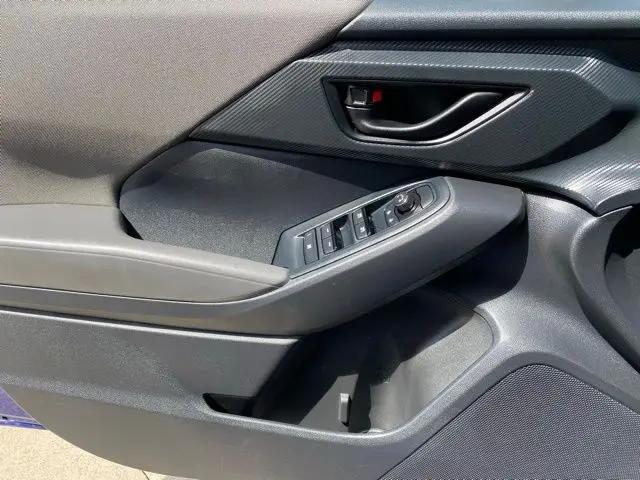 2025 Subaru Crosstrek 2.0i