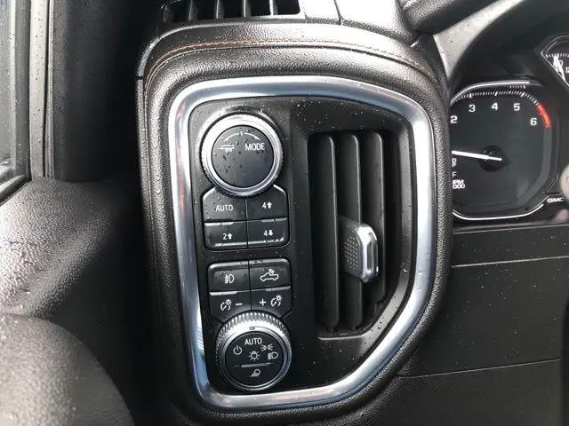 2021 GMC Sierra 1500 4WD Crew Cab Short Box AT4