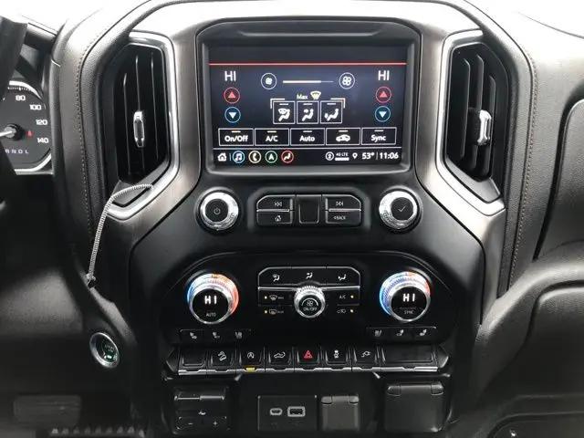 2021 GMC Sierra 1500 4WD Crew Cab Short Box AT4