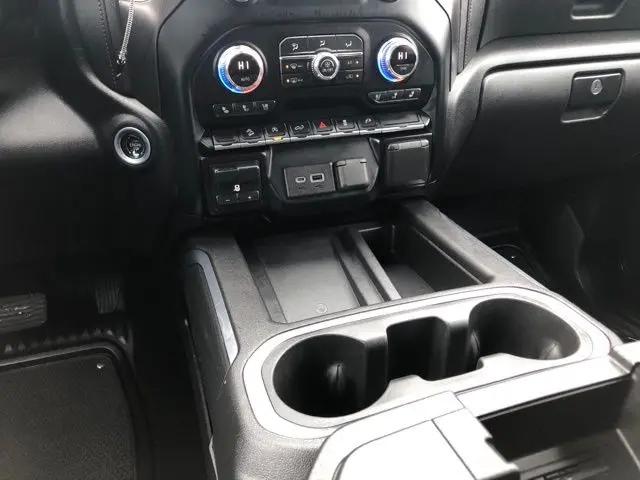 2021 GMC Sierra 1500 4WD Crew Cab Short Box AT4