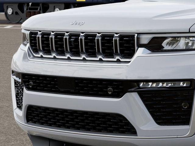 2026 Jeep Grand Cherokee Summit 4x4