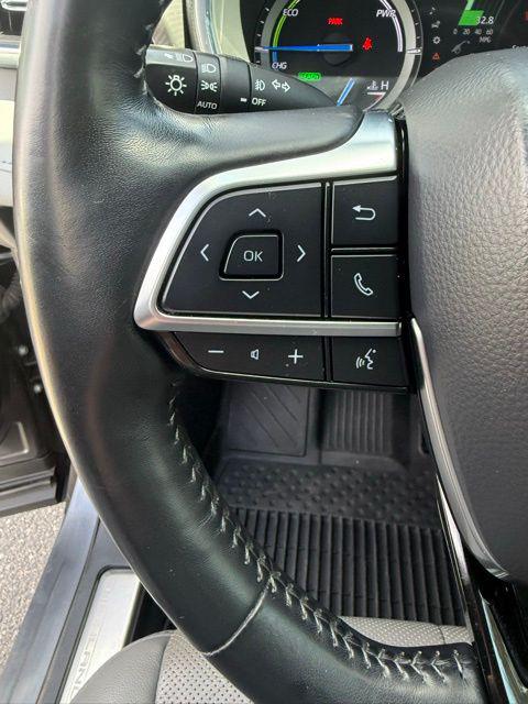 2021 Toyota Highlander Hybrid Platinum