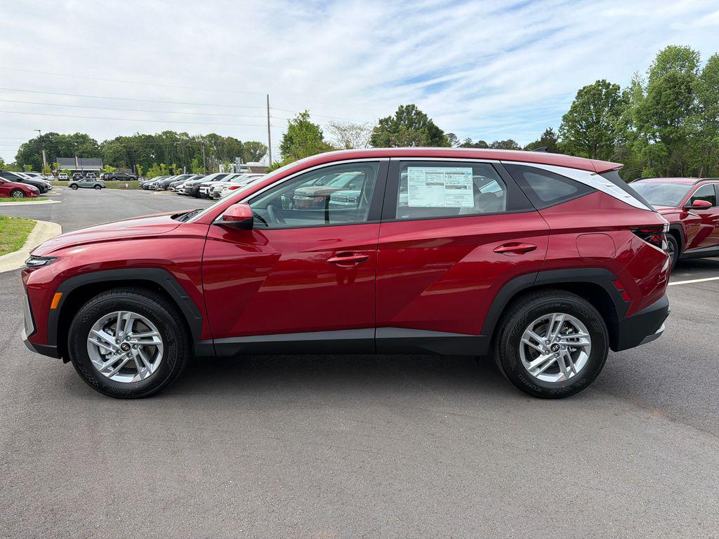 New 2026 Ultimate Red HYUNDAI SE FWD image 9