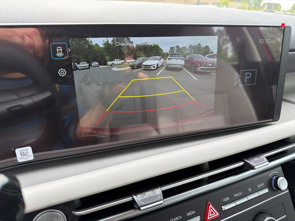 New 2026 Ultimate Red HYUNDAI SE FWD image 27