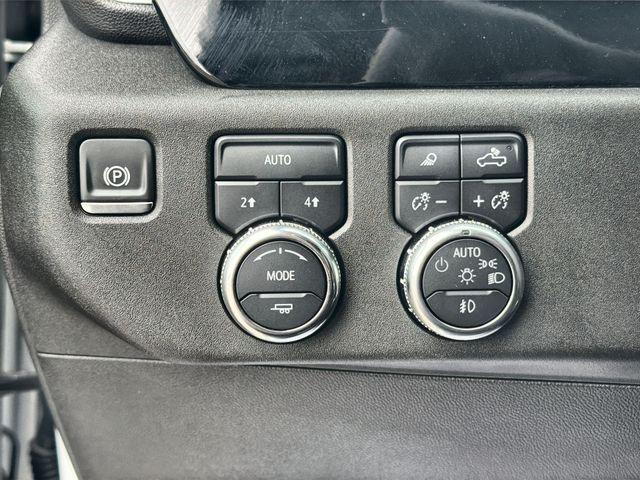 2024 GMC Sierra 1500 SLT - Photo 17
