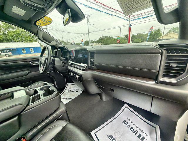 2024 GMC Sierra 1500 SLT - Photo 28