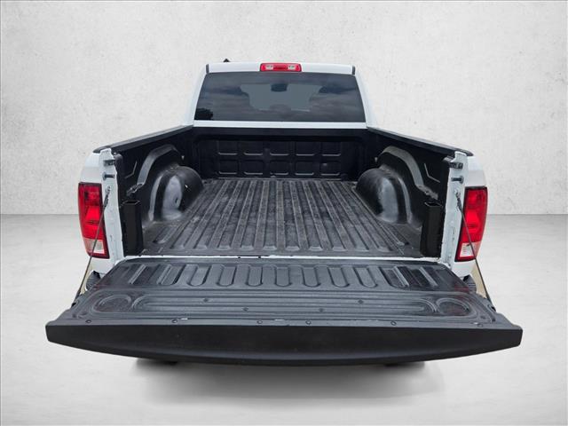 2024 Ram 1500 Classic Tradesman Crew Cab 4x4 5'7" Box