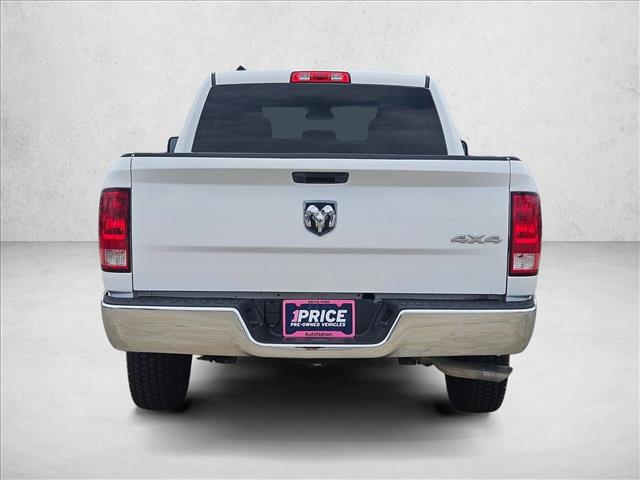 2024 Ram 1500 Classic Tradesman Crew Cab 4x4 5'7" Box