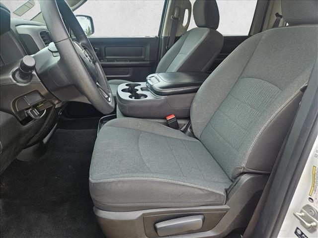 2024 Ram 1500 Classic Tradesman Crew Cab 4x4 5'7" Box