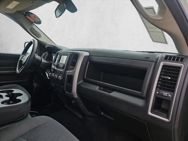 2024 Ram 1500 Classic Tradesman Crew Cab 4x4 5'7" Box