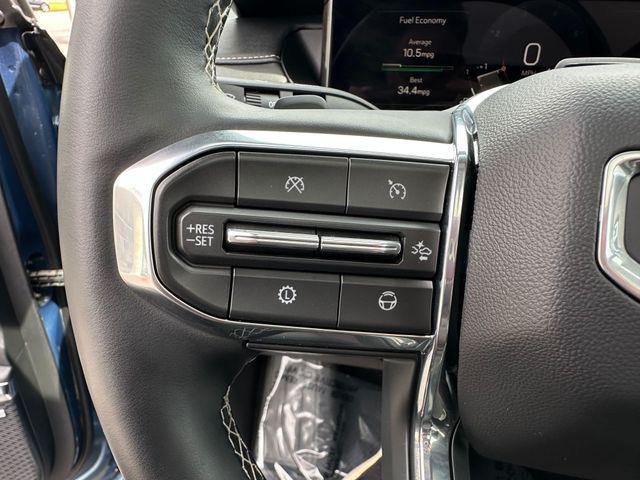 2025 GMC Acadia Denali AWD