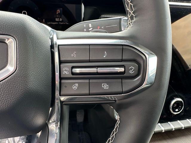 2025 GMC Acadia Denali AWD