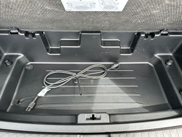 2025 GMC Acadia Denali AWD