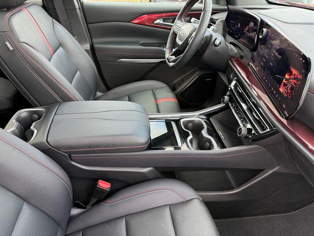 2024 Chevrolet Traverse AWD RS