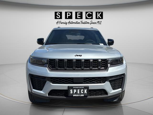 2026 Jeep Grand Cherokee L Altitude 4x4