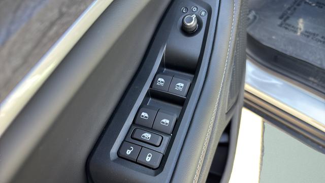 2026 Jeep Grand Cherokee L Altitude 4x4