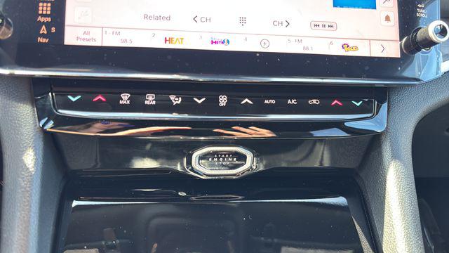 2026 Jeep Grand Cherokee L Altitude 4x4