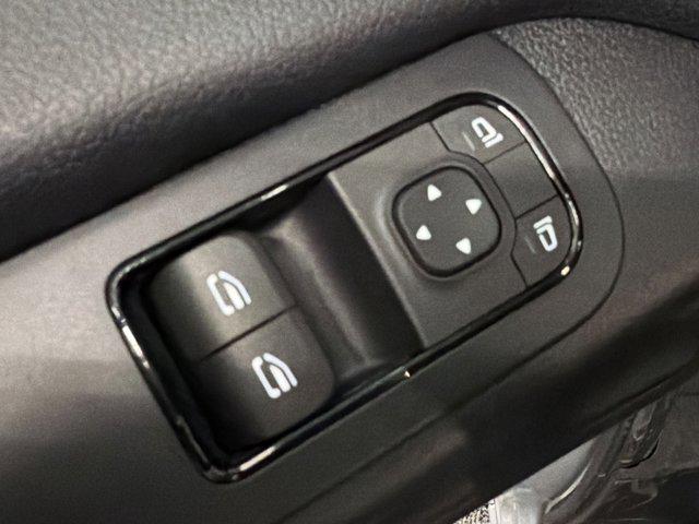 2025 Mercedes-Benz Sprinter 2500 Standard Roof 4-Cyl Diesel
