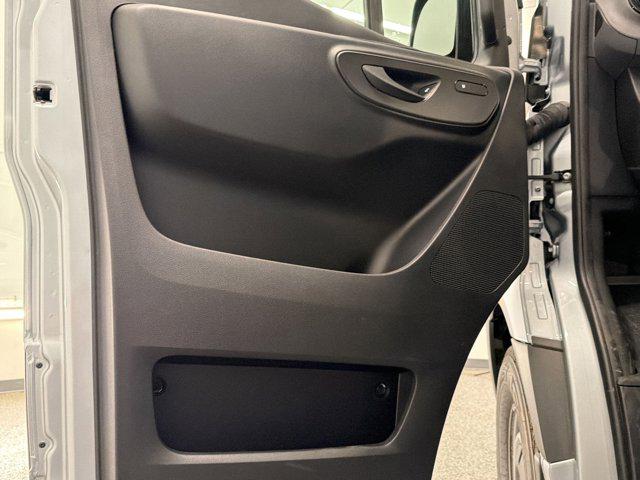 2025 Mercedes-Benz Sprinter 2500 Standard Roof 4-Cyl Diesel