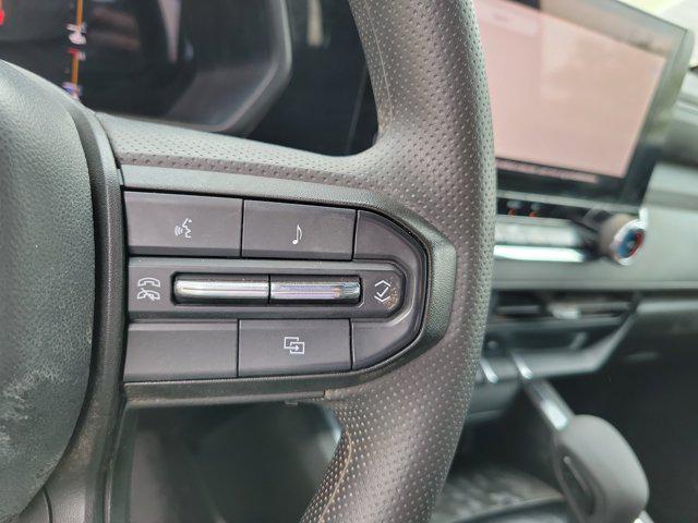 2023 Chevrolet Colorado 4WD Crew Cab Short Box Trail Boss