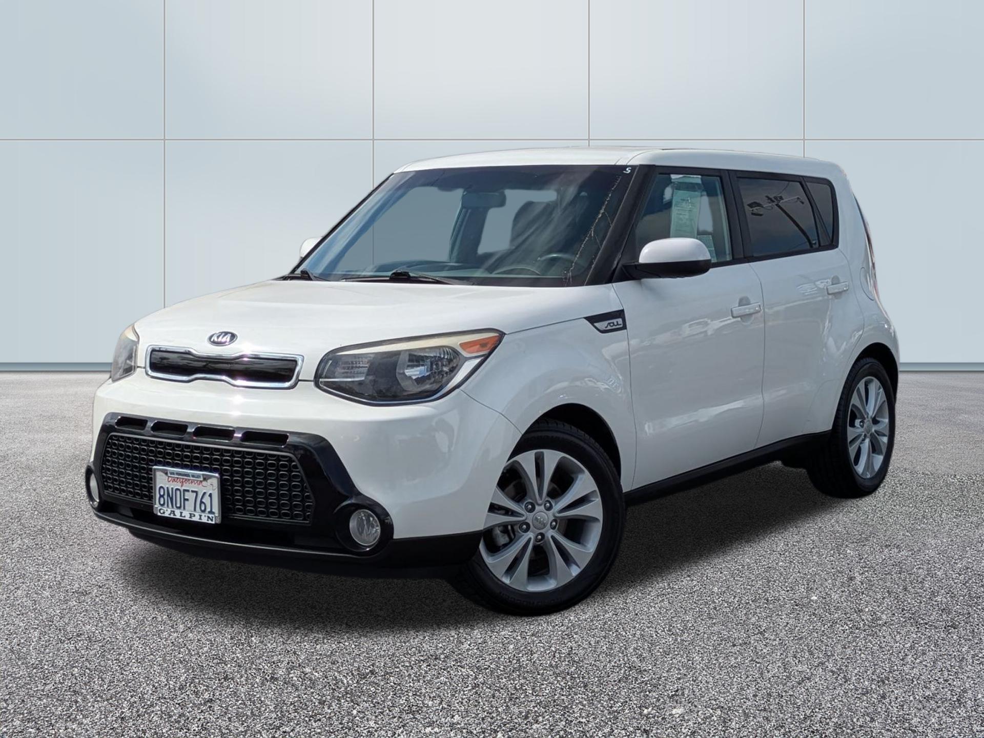 Clear White 2016 Kia Soul + Wagon Front-Wheel Drive Automatic