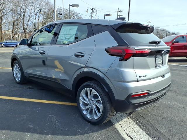 2027 Chevrolet Bolt LT FWD