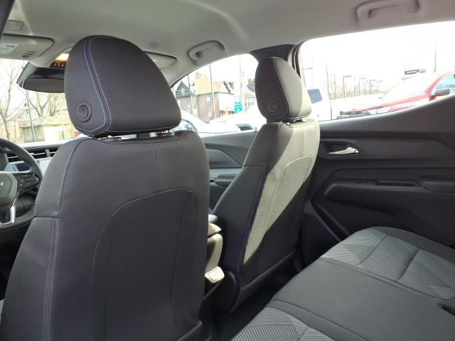 2027 Chevrolet Bolt LT FWD