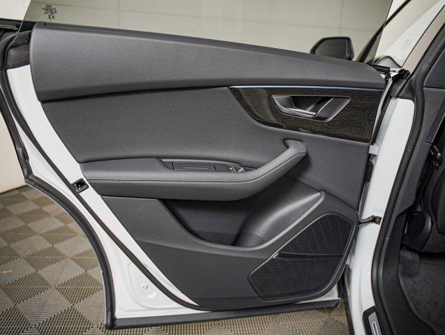2026 Audi Q8 Premium Plus 55 TFSI quattro Tiptronic