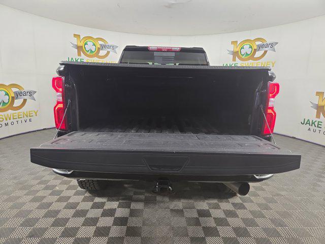 2022 Chevrolet Silverado 2500HD 4WD Crew Cab Standard Bed High Country