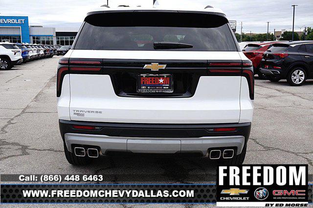 2026 Chevrolet Traverse FWD LT