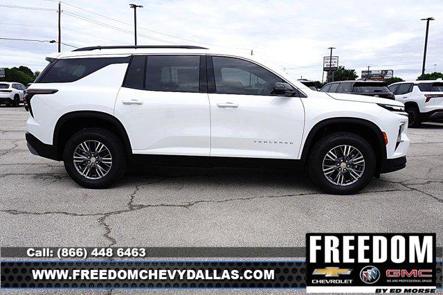 2026 Chevrolet Traverse FWD LT