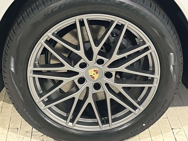 2026 Porsche Cayenne Unknown