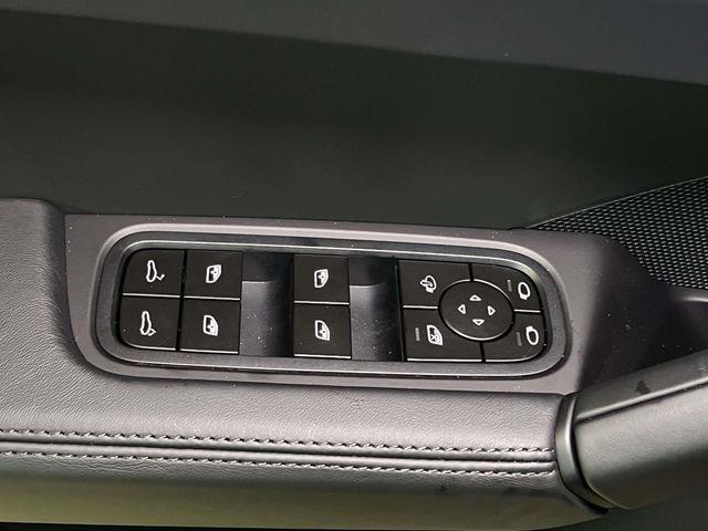 2026 Porsche Cayenne Unknown