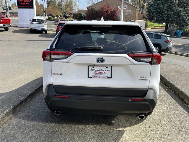 2021 Toyota RAV4 Hybrid XLE