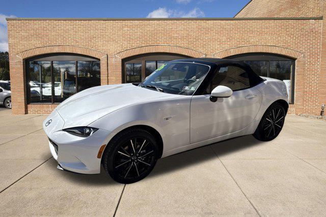 2026 Mazda MX-5 Grand Touring