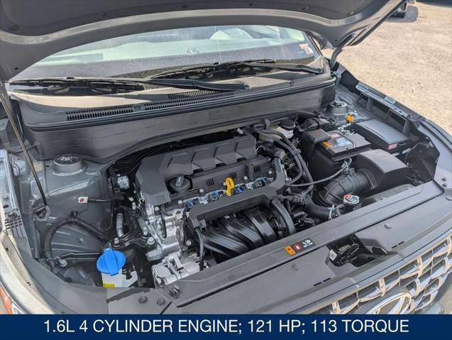 2026 Hyundai Venue SEL w/Two-Tone Roof
