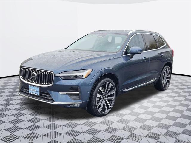 2023 Volvo XC60 B5 Ultimate Bright Theme