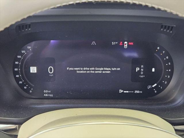 2023 Volvo XC60 B5 Ultimate Bright Theme