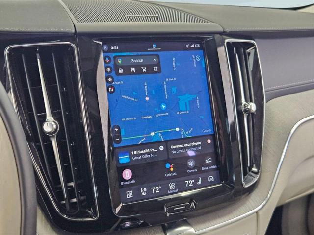 2023 Volvo XC60 B5 Ultimate Bright Theme