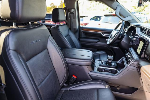 2024 GMC Sierra 1500 4WD Crew Cab Short Box Denali