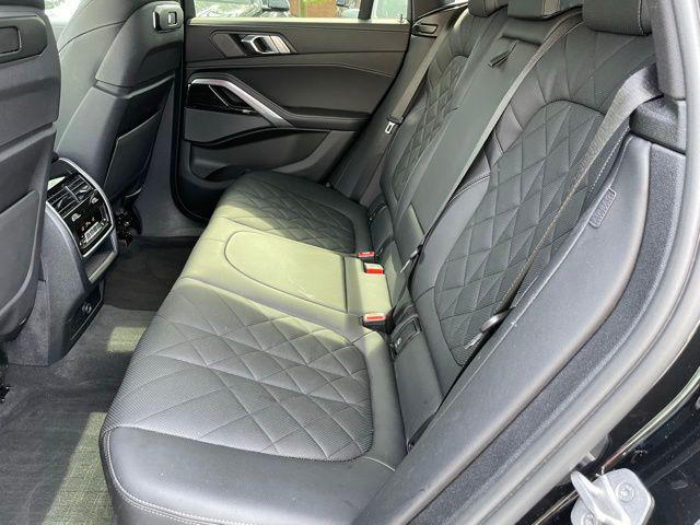 2024 BMW X6 xDrive40i