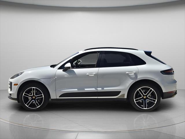 2020 Porsche Macan BASE