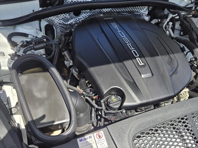 2020 Porsche Macan BASE