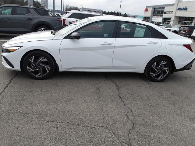 2025 Hyundai Elantra SEL Sport