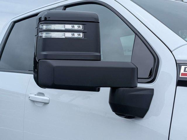2026 GMC Sierra 2500HD Crew Cab, Standard Bed, AT4, 4WD